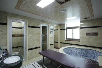 Weihai Happy Hot Spring Hotel Exterior foto